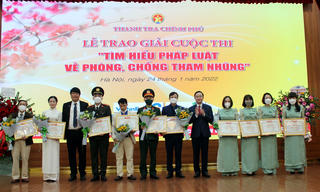 Trao giải cuộc thi 'Tìm hiểu pháp luật về phòng, chống tham nhũng'