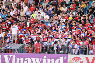 Tiệc ngày trở lại