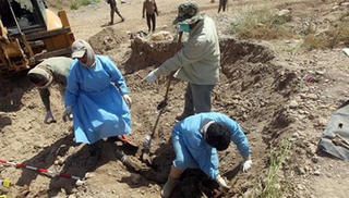 ​ Iraq phát hiện nhiều ngôi mộ tập thể chôn lính IS