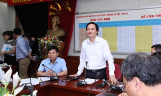 Bộ trưởng GD&ĐT: Phải để thí sinh thấy kỳ thi không quá nặng nề
