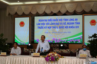 Phó Thủ tướng Thường trực làm việc với lãnh đạo tỉnh Long An