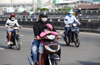 Từ ngày 15-24/5, cả nước ngày nắng nóng, chiều tối và đêm có mưa dông