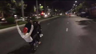Đà Nẵng: Tìm được 2 thanh niên chạy xe bốc đầu gây náo loạn đường phố