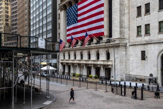 Kinh tế Mỹ suy giảm trước Covid-19