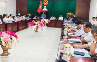 Xây dựng các hồ chứa nước ngọt quy mô lớn phục vụ sản xuất vùng ĐBSCL