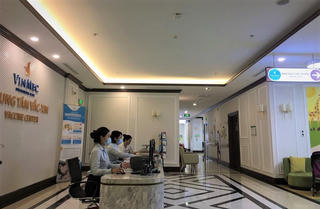 Cận cảnh Trung tâm tiêm chủng 5 sao 'một chiều' đầu tiên tại Hà Nội