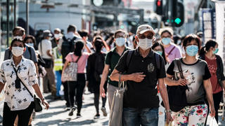 Hong Kong nới lỏng biện pháp giãn cách xã hội
