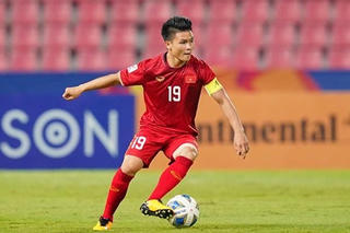 Quang Hải lọt top 5 cầu thủ chân trái xuất sắc nhất AFC Cup