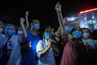 Đồng tâm hiệp lực tất thắng Covid-19