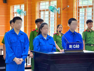 Xét xử 3 bị cáo giết tài xế taxi và cướp tài sản tại Quảng Ngãi