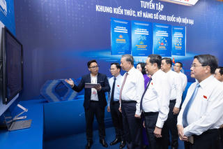Tổng Bí thư Tô Lâm dự hội nghị “Bình dân học vụ số - Quốc hội số”