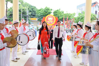 Khơi dậy sức mạnh đại đoàn kết, xây dựng phường Vĩnh Hưng giàu đẹp, văn minh