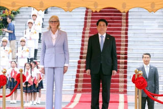 Chủ tịch nước Lương Cường chủ trì lễ đón cấp Nhà nước Toàn quyền Australia