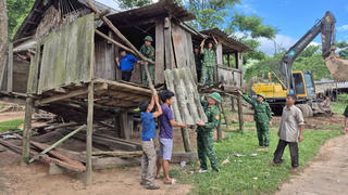 Quảng Trị: Chương trình 'Thứ 7 về bản' gắn kết nghĩa tình quân dân nơi biên giới