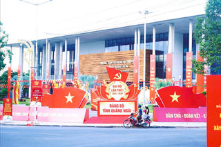 Đại hội Đảng bộ tỉnh Quảng Ngãi lần thứ nhất không nhận hoa chúc mừng