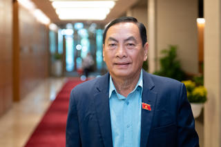 Làm rõ nguyên nhân vì sao cán bộ làm việc cầm chừng, không dám làm