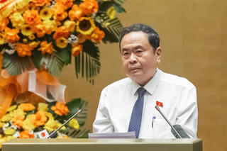 Chủ tịch Quốc hội: Ai không chuyển đổi số, ứng dụng trí tuệ nhân tạo thì đứng qua một bên