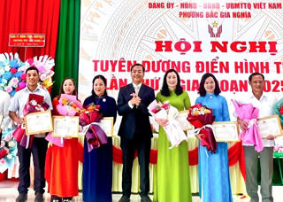 Lâm Đồng: Phường Bắc Gia Nghĩa chú trọng nhân rộng các gương điển hình tiên tiến