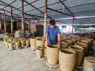 Giữ hồn gốm Quyết Thành giữa thăng trầm lịch sử