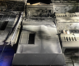 Công an Hà Nội kịp thời giải cứu 3 người trong đám cháy lúc nửa đêm