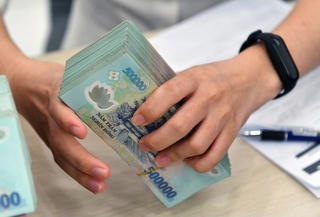 Hạ trần thuế suất thuế thu nhập cá nhân: Góp phần hạn chế gian lận, trốn thuế 