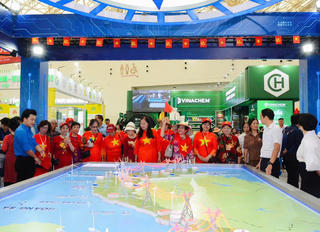 EVN được trao giải thưởng “Không gian trưng bày tiêu biểu” tại Triển lãm Thành tựu đất nước