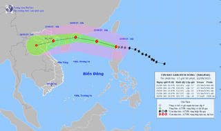 Chiều 22/9, siêu bão Ragasa cách đảo Lu-Dông (Philippines) khoảng 120km
