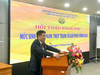 Thách thức khi mức sinh sụt giảm