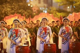 Tiếng trống - nhịp đập của con tim và thời gian