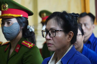 Cựu Tổng giám đốc SJC Lê Thúy Hằng hầu tòa vì 'phù phép' vàng miếng 