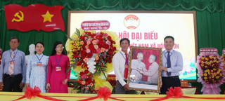 Lâm Đồng: Mặt trận xã Hồng Sơn đẩy mạnh ứng dụng công nghệ thông tin, chuyển đổi số 