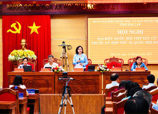 Cử tri Đắk Lắk kiến nghị xử lý nghiêm sai phạm tại Bệnh viện Vùng Tây Nguyên, đề xuất bỏ bảo hiểm xe máy