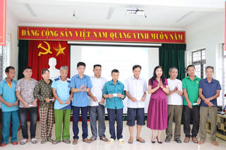 Bảo hiểm xã hội tỉnh Phú Thọ: Phấn đấu vượt chỉ tiêu số người tham gia BHXH, BHYT
