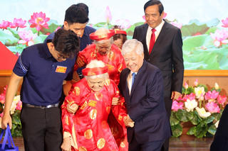 Chung sức, đồng lòng chăm lo cho người cao tuổi sống khỏe, sống hạnh phúc