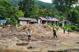 Thanh Hóa: Học sinh toàn tỉnh nghỉ học ngày 29/9 để ứng phó bão số 10