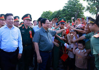 Thủ tướng Phạm Minh Chính dự lễ khánh thành cầu Phong Châu mới