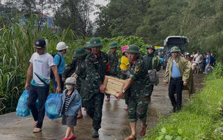Quảng Trị: Đặc khu Cồn Cỏ hoàn thành sơ tán dân vào hầm tránh trú bão
