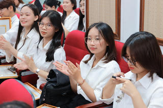 Sắp xếp lại để cơ sở đào tạo đại học phát triển bền vững