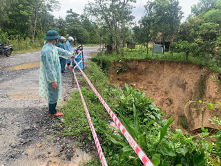 Đà Nẵng: Nỗi lo sạt lở núi vào mùa mưa bão
