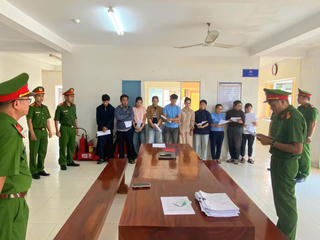 Đà Nẵng: Trục lợi bảo hiểm 10 đối tượng bị khởi tố