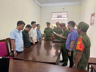 Vụ mỏ cát đấu giá 370 tỷ đồng: Khởi tố 4 đối tượng vi phạm quy định về hoạt động bán đấu giá tài sản