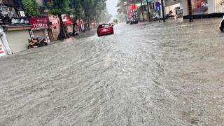 Ngày 1/10, nhiều khu vực có mưa dông, đề phòng ngập úng