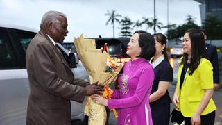 Chủ tịch Quốc hội Cuba bắt đầu thăm chính thức Việt Nam