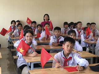 Ứng xử chuẩn mực trong nhà trường