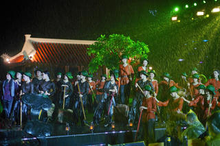 Đêm mưa đầy cảm xúc ở nơi 16 thanh niên xung phong hy sinh 53 năm trước