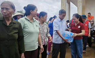 Phát động Chiến dịch “Chung tay vượt lũ” ủng hộ đồng bào vùng lũ