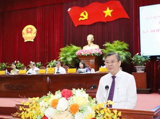 Ông Trương Cảnh Tuyên được bầu là Chủ tịch UBND TP Cần Thơ 