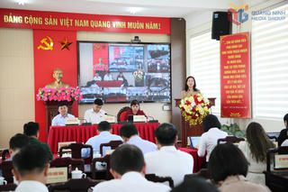 Phó Chủ tịch Quốc hội Vũ Hồng Thanh tiếp xúc cử tri tại Quảng Ninh