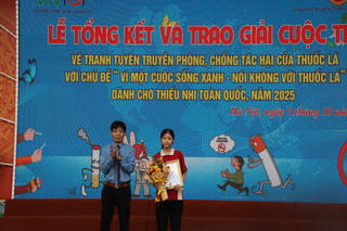 Trao giải 2 cuộc thi dành cho thiếu nhi toàn quốc về phòng chống tác hại của thuốc lá