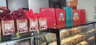 Thị trường bánh Trung thu vắng vẻ